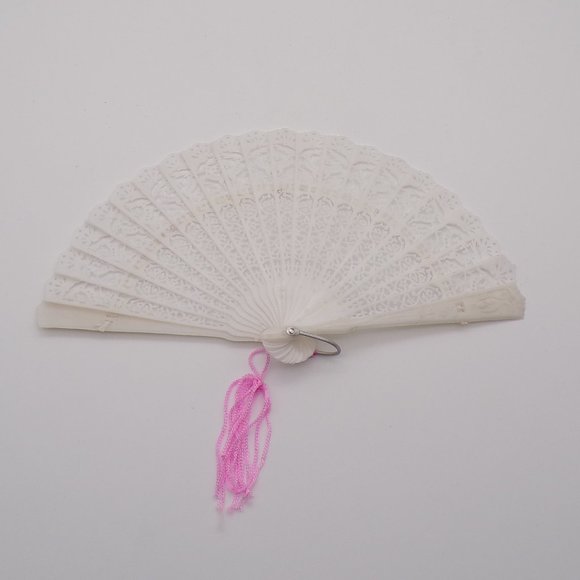 2 Vintage 60s Wedding Fan Favors - Junk Journal Ephemera - Picture 2 of 9